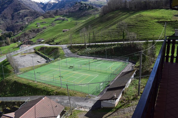 Oltre il Colle zona esclusiva, panoramico appartamento pluriterrazzato con cantina Oltre il Colle