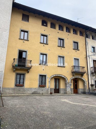 BORGATINA MEDIOEVALE! Taleggio