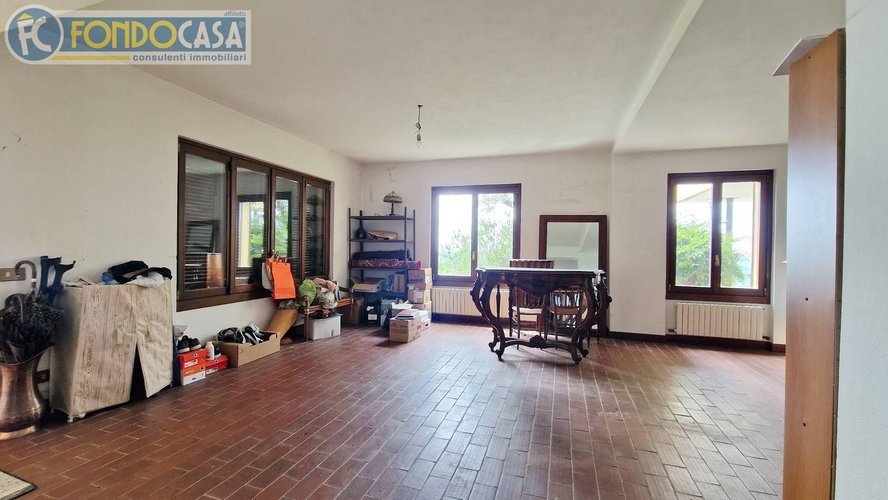 Villa singola Tavernerio