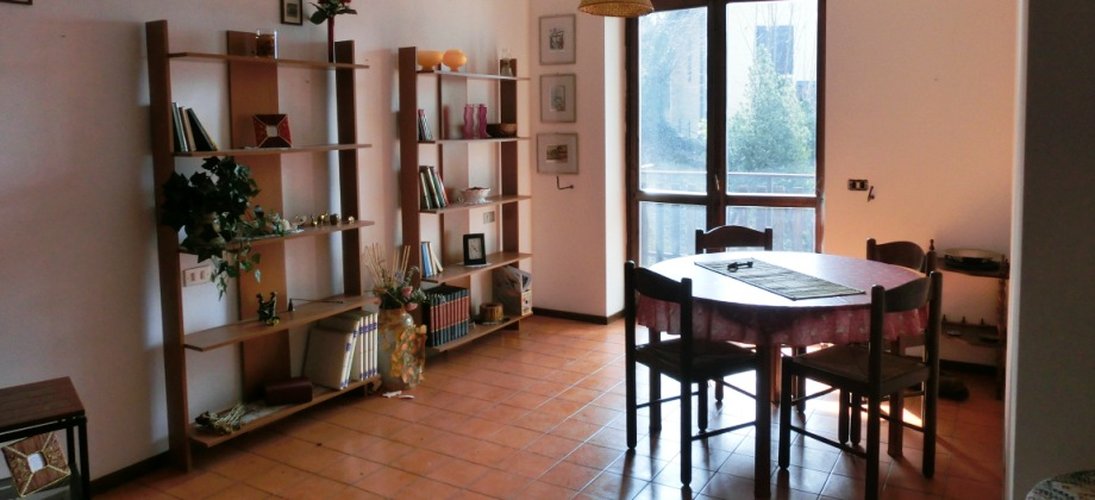 Serina Bagnella grazioso monolocale con comodo box auto Serina