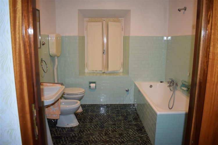 Costa Serina panoramica casetta montana con giardino privato Costa Serina