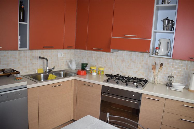 Oltre il Colle centralissimo fabbricato storico ristrutturato con area di pertinenza Oltre il Colle