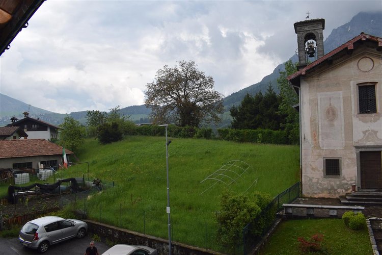 Oltre il Colle centralissimo fabbricato storico ristrutturato con area di pertinenza Oltre il Colle