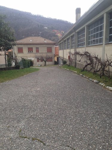 Capannone Industriale Canzo