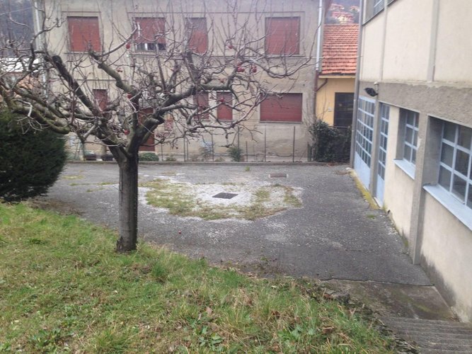 Capannone Industriale Canzo