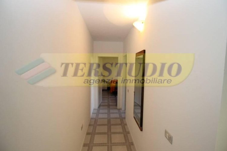 Locale Commerciale Seriate