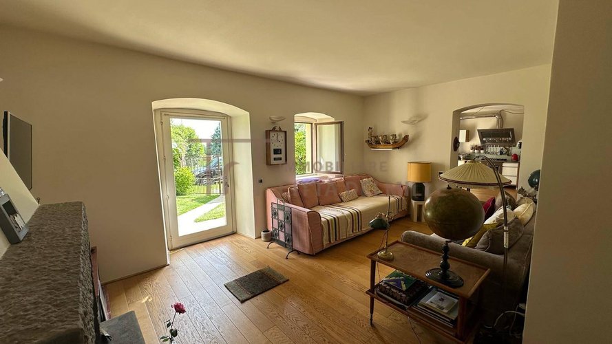 Plurilocale Scanzorosciate