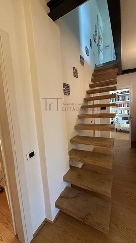 Plurilocale Scanzorosciate