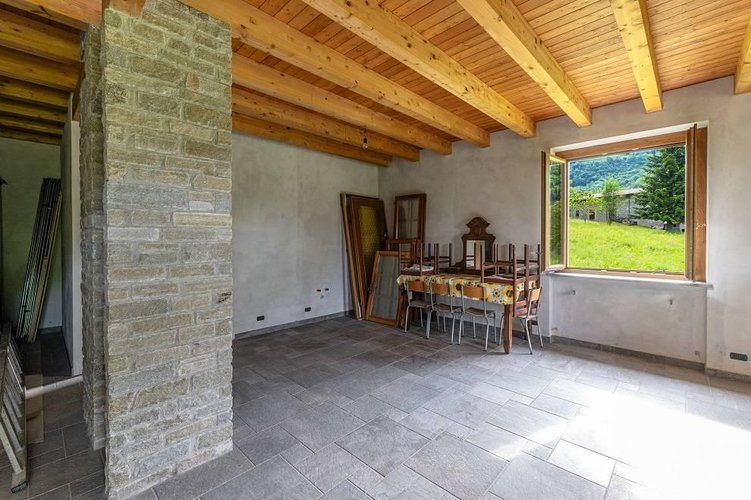 Rustico/Casale/Corte Gandino