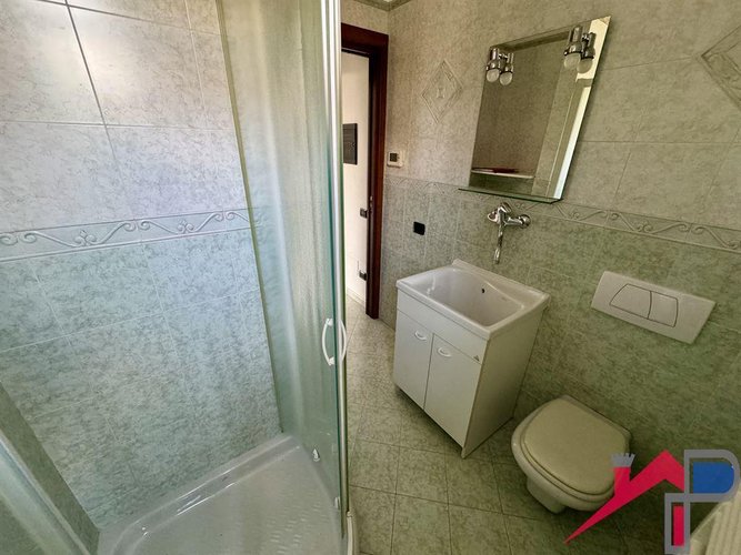 Ampio quadrilocale con giardino privato Almenno San Salvatore