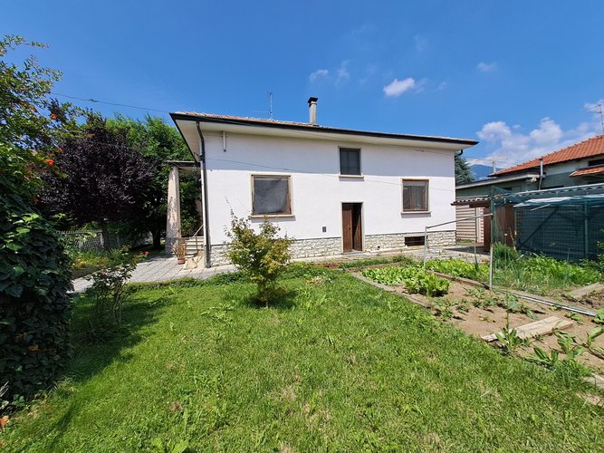 VILLETTA SINGOLA Trescore Balneario