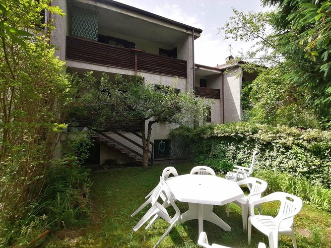 Villa a schiera Cremeno