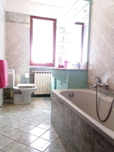 Serina trilocale con terrazzo e box Serina