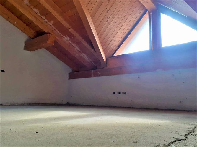 RECENTE COSTRUZIONE!! Zogno