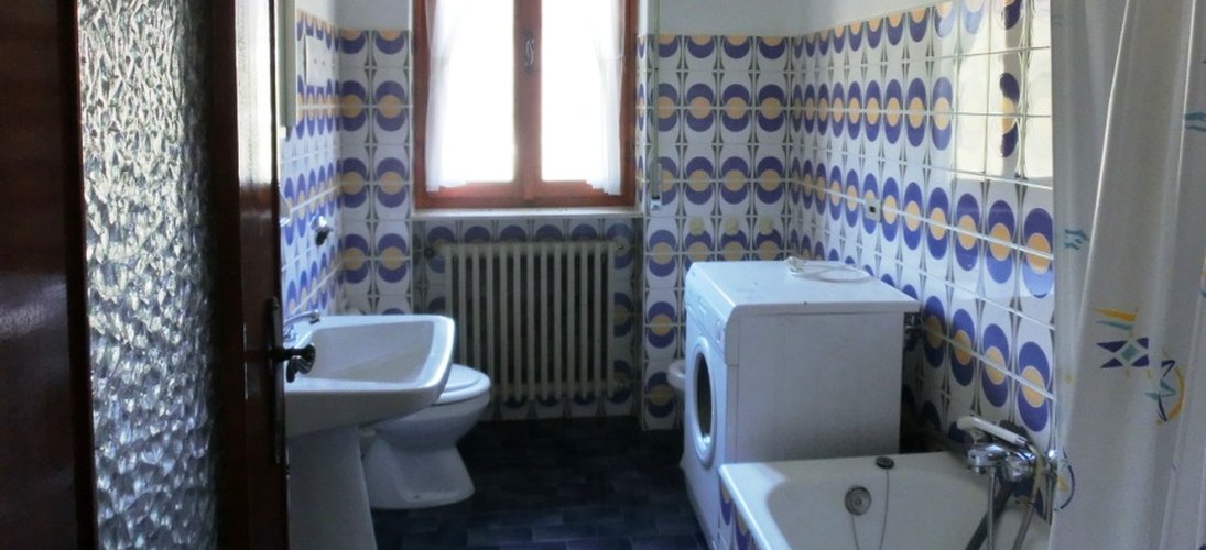 Serina trilocale con ampie balconate Serina