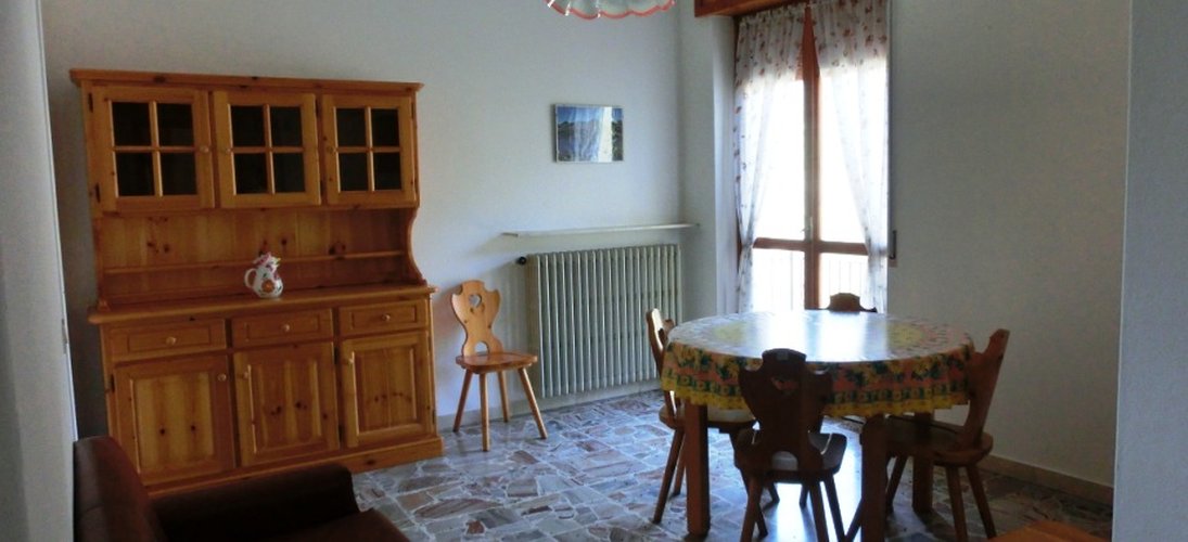 Serina trilocale con ampie balconate Serina