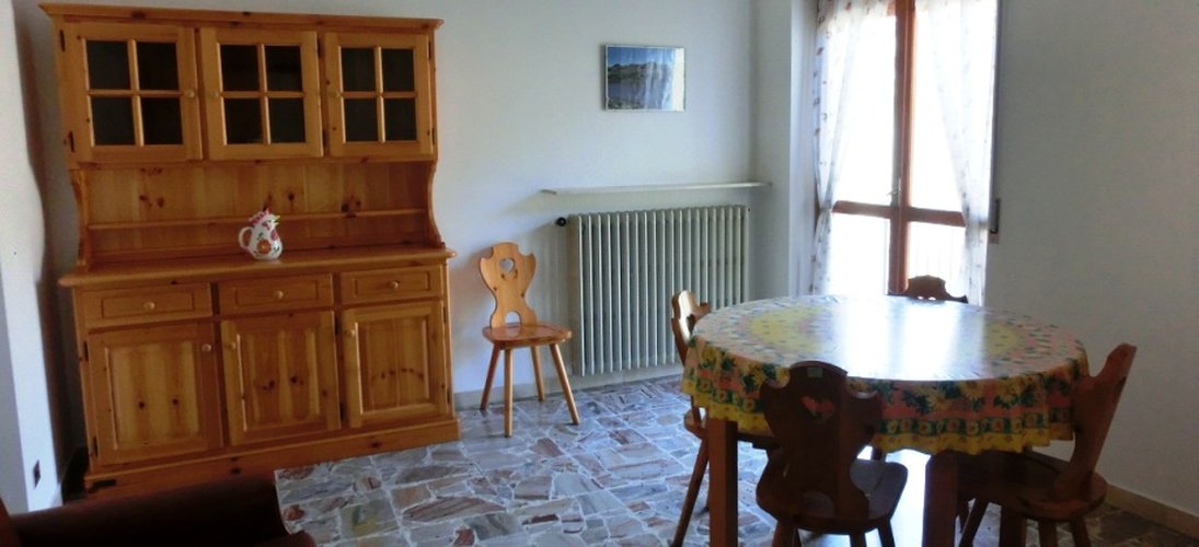 Serina trilocale con ampie balconate Serina