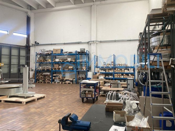 CAPANNONE RICCIOLI Lecco