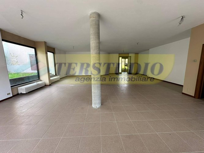 Negozio Calolziocorte