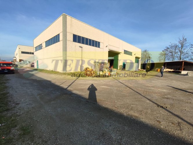 Capannone Industriale Brignano Gera d'Adda