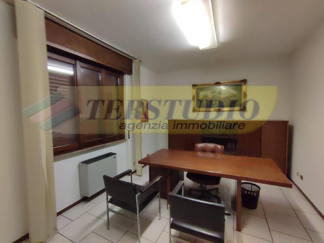 Capannone Industriale Spirano