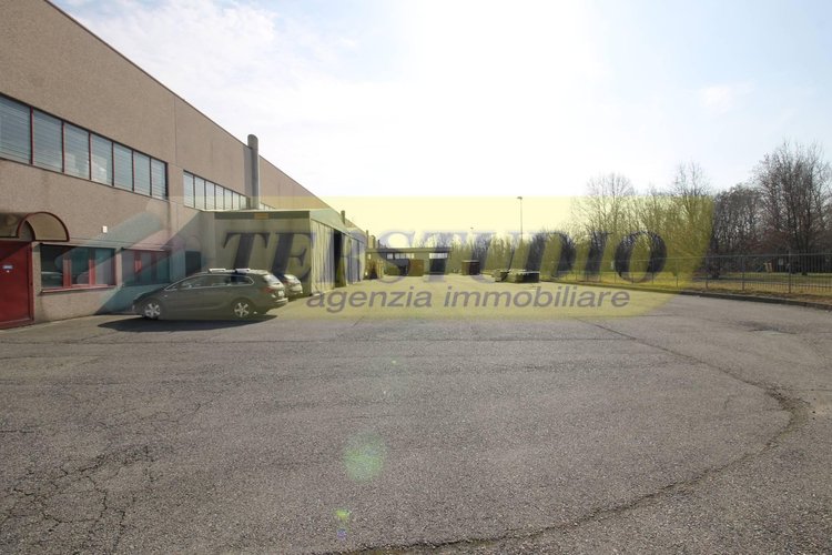 Capannone Industriale Usmate Velate