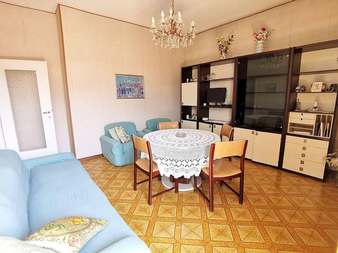 Trilocale Valmadrera