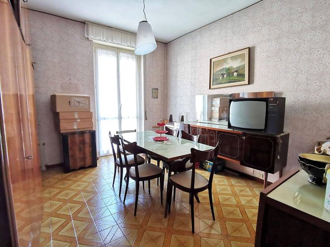 Trilocale Valmadrera