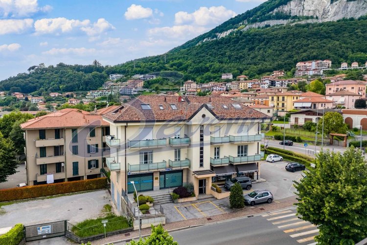 Plurilocale Cesana Brianza