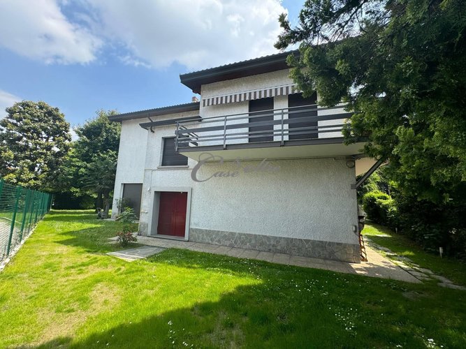 Villa singola Cermenate