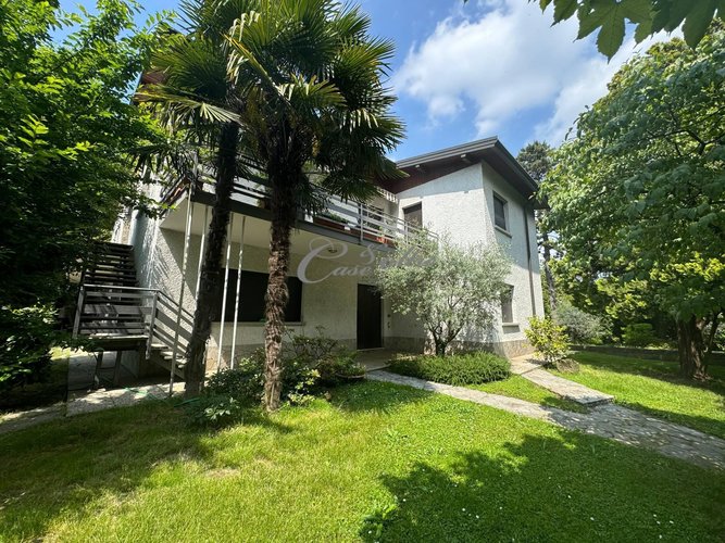 Villa singola Cermenate