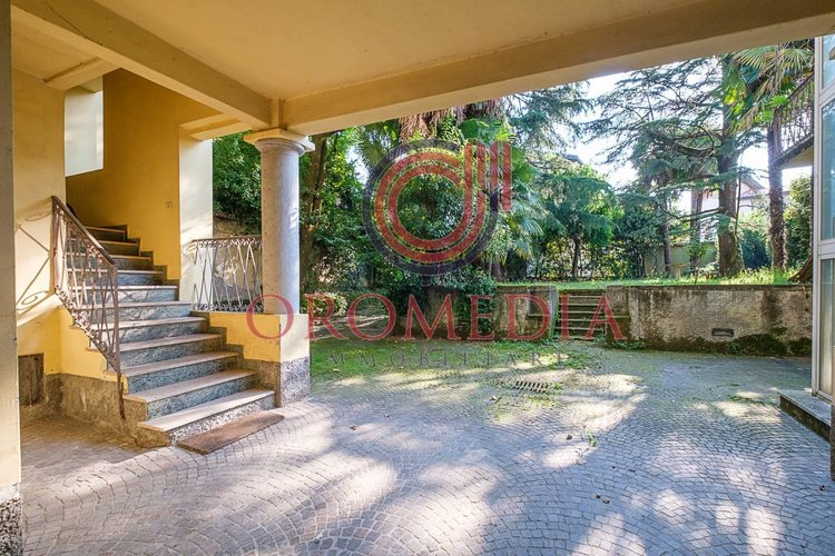 Stabile/Palazzo Seriate