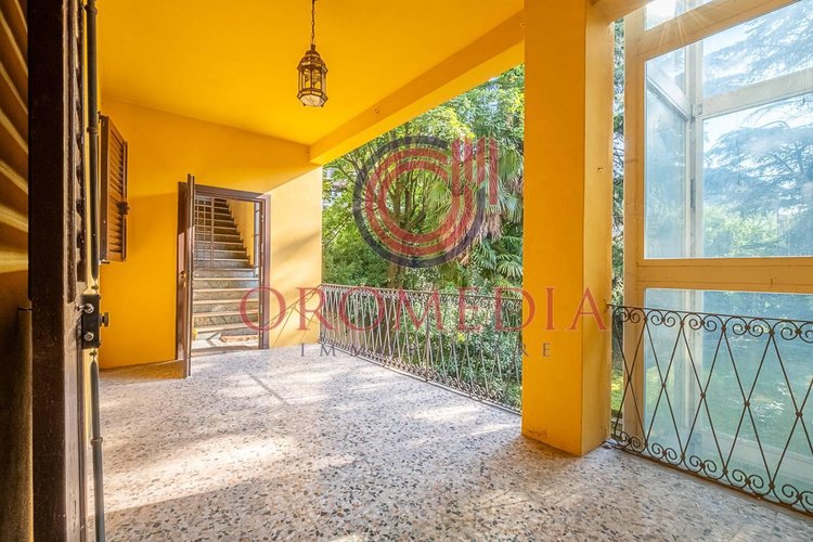 Stabile/Palazzo Seriate