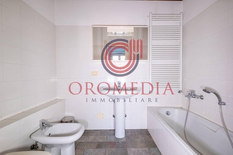 Stabile/Palazzo Seriate