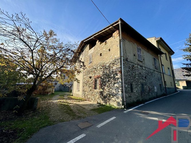 Brivio, porzione di casa Brivio