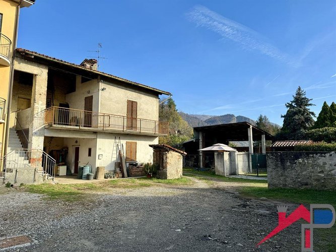 Brivio, porzione di casa Brivio