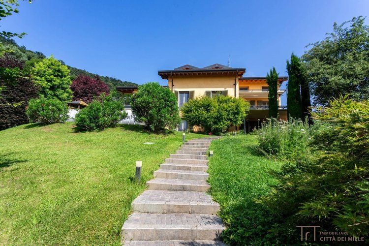 Villa singola Torre Boldone