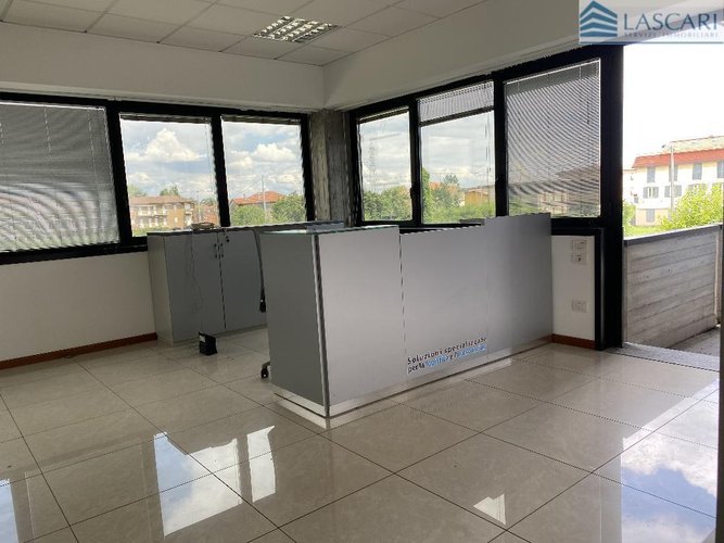 Ufficio 5 locali - Rif. 2361 Presezzo