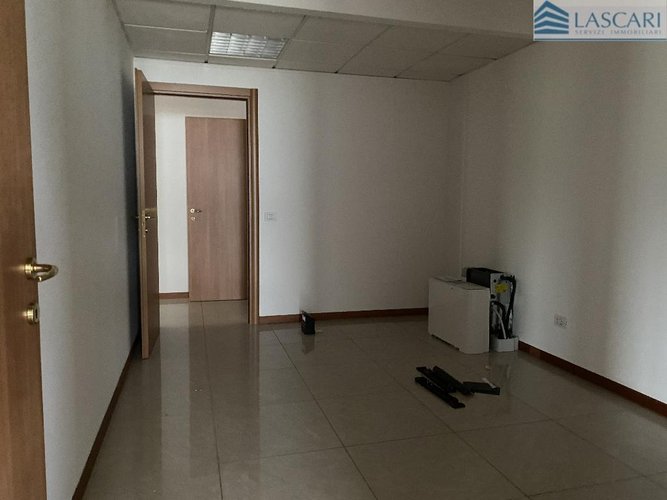 Ufficio 5 locali - Rif. 2361 Presezzo