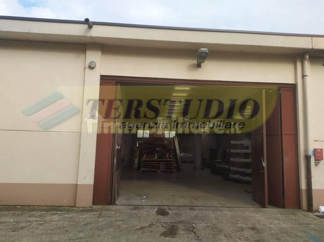 Capannone Industriale Lecco