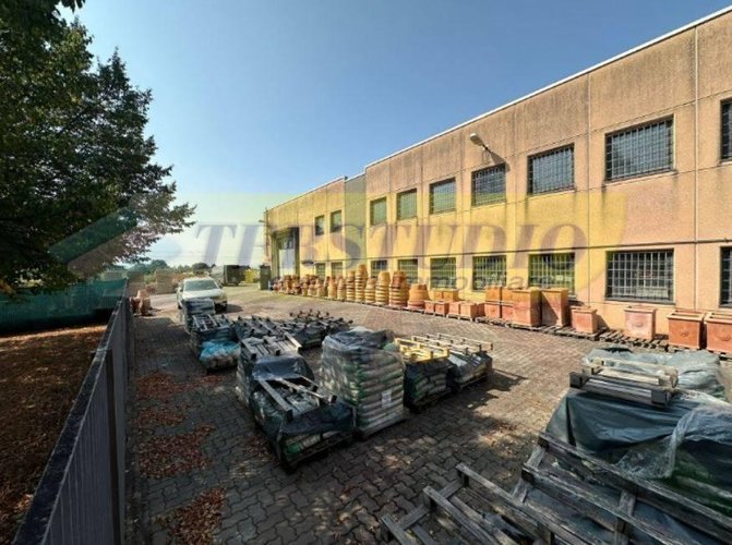 Capannone Industriale