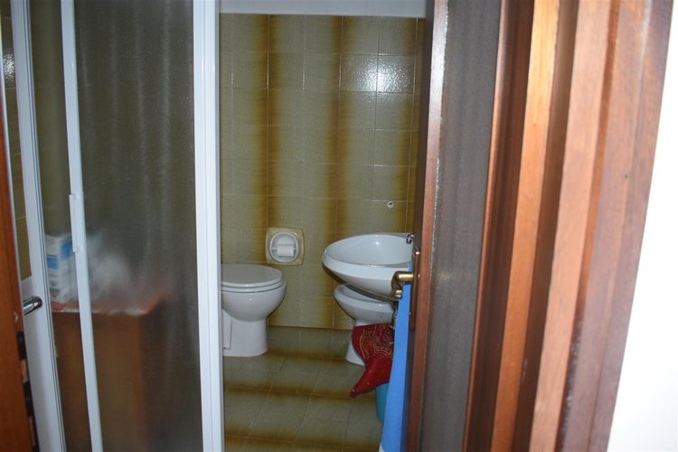 Costa Serina occasione due bilocali arredati con doppio box Costa Serina