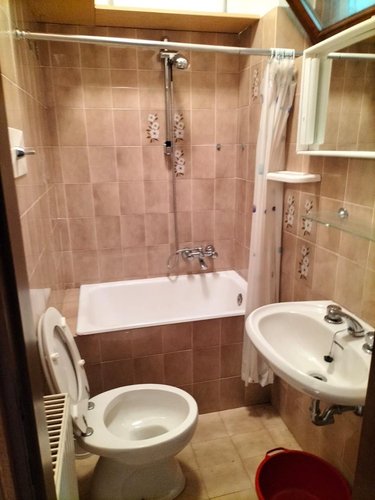 Oltre il Colle, panoramico appartamento balconato con box e cantina Oltre il Colle