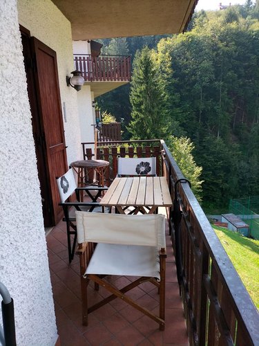 Oltre il Colle, panoramico appartamento balconato con box e cantina Oltre il Colle