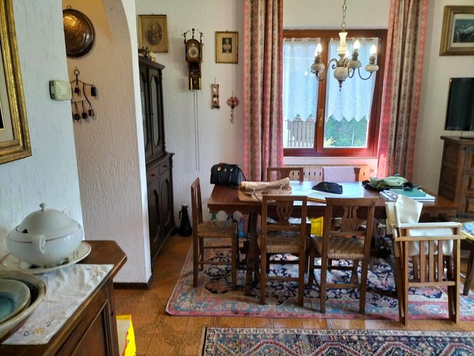 Oltre il Colle, panoramico appartamento balconato con box e cantina Oltre il Colle