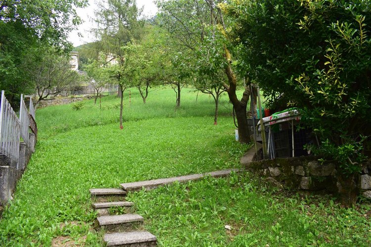 Serina centro, grazioso trilocale esente da spese condominiali Serina