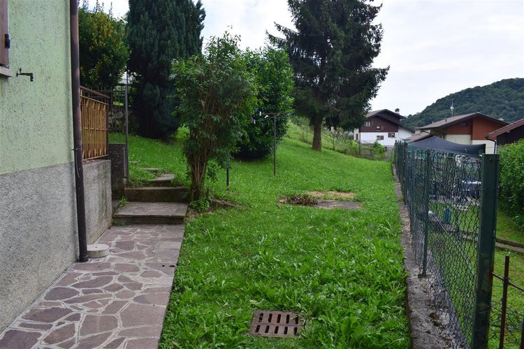 Serina centro, grazioso trilocale esente da spese condominiali Serina