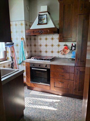 Serina centro, grazioso trilocale esente da spese condominiali Serina