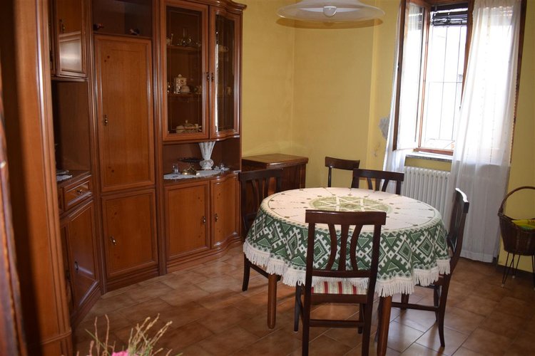 Costa Serina, adorabile porzione di casa con corte esclusiva Costa Serina