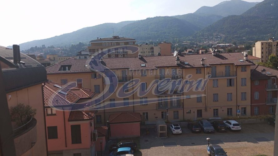 Attico / Mansarda Erba